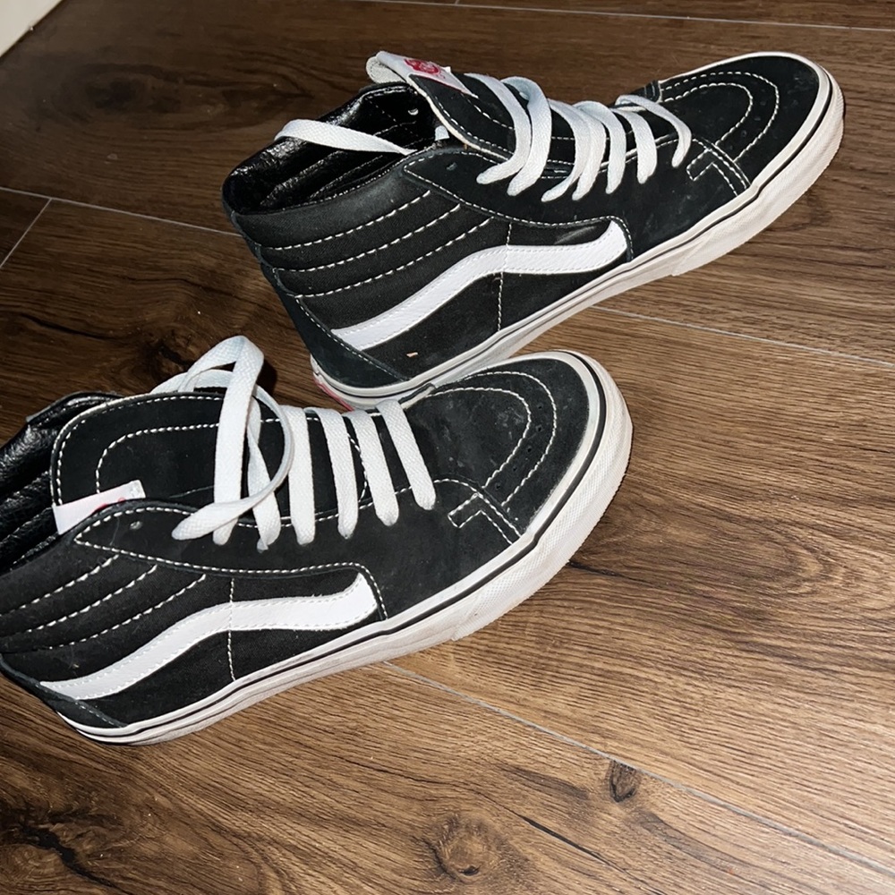 Vans - Picture 4 of 4
